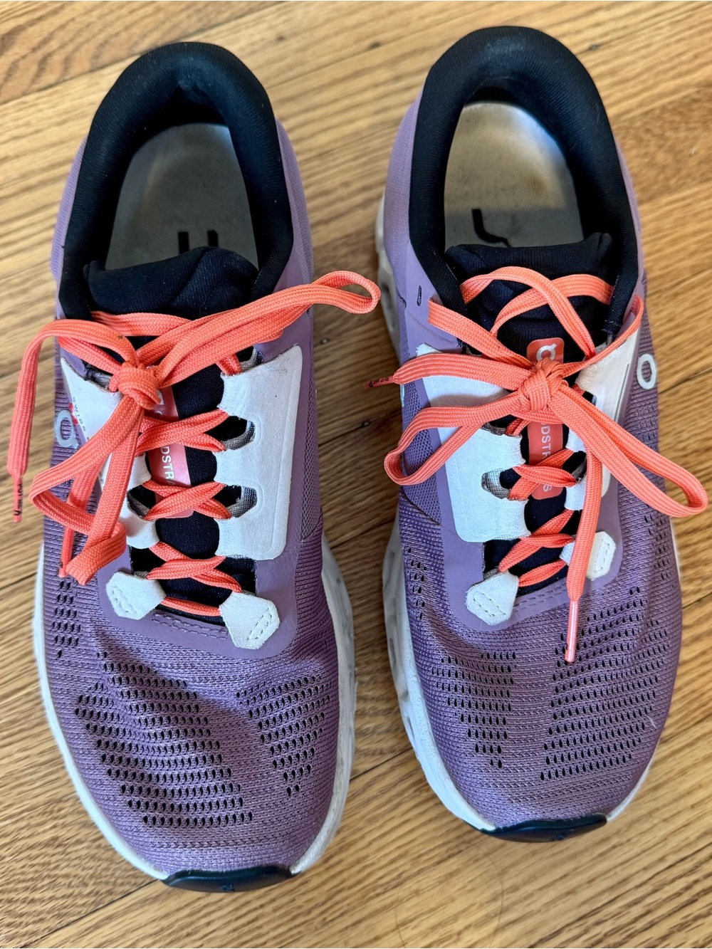 On Cloud Stratus Sneakers